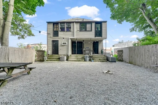 $2,200 | 38 Morris Street, Morristown, NJ 07960