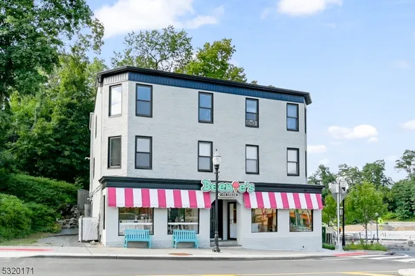 $2,200 | 38 Morris Street, Morristown, NJ 07960