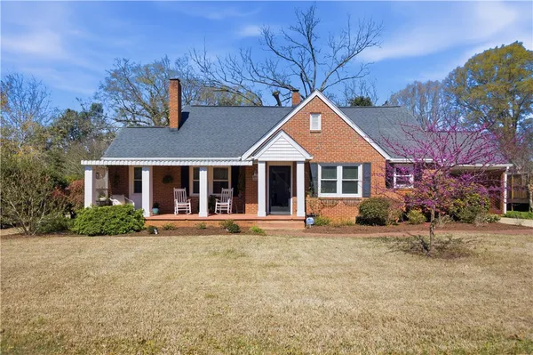 $285,000 | 310 Retreat Street, Westminster, SC 29693