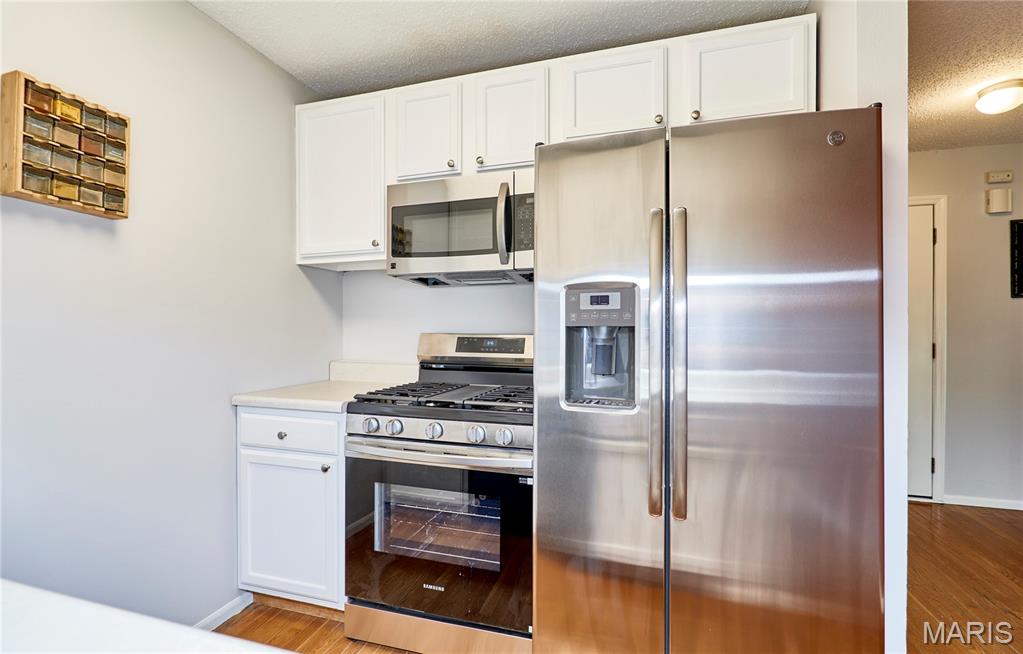 221 Braeshire Drive, Unit A Ballwin, MO 63021 - Photo 12 of 32