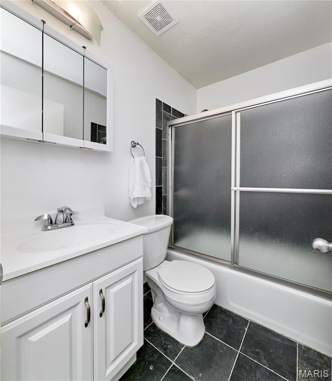 221 Braeshire Drive, Unit A Ballwin, MO 63021 - Photo 24 of 32