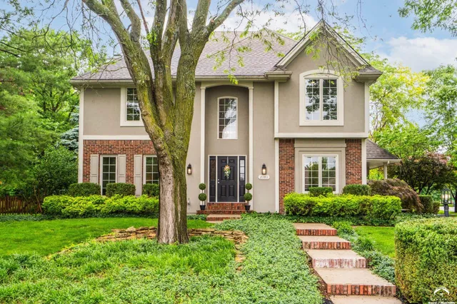 $549,900 | 2101 Riviera Drive, Lawrence, KS 66047