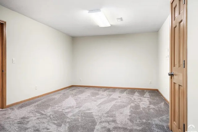 $549,900 | 2101 Riviera Drive, Lawrence, KS 66047