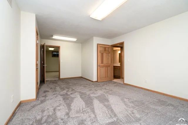 $549,900 | 2101 Riviera Drive, Lawrence, KS 66047