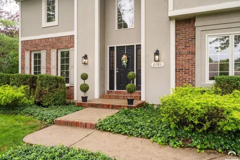 $549,900 | 2101 Riviera Drive, Lawrence, KS 66047