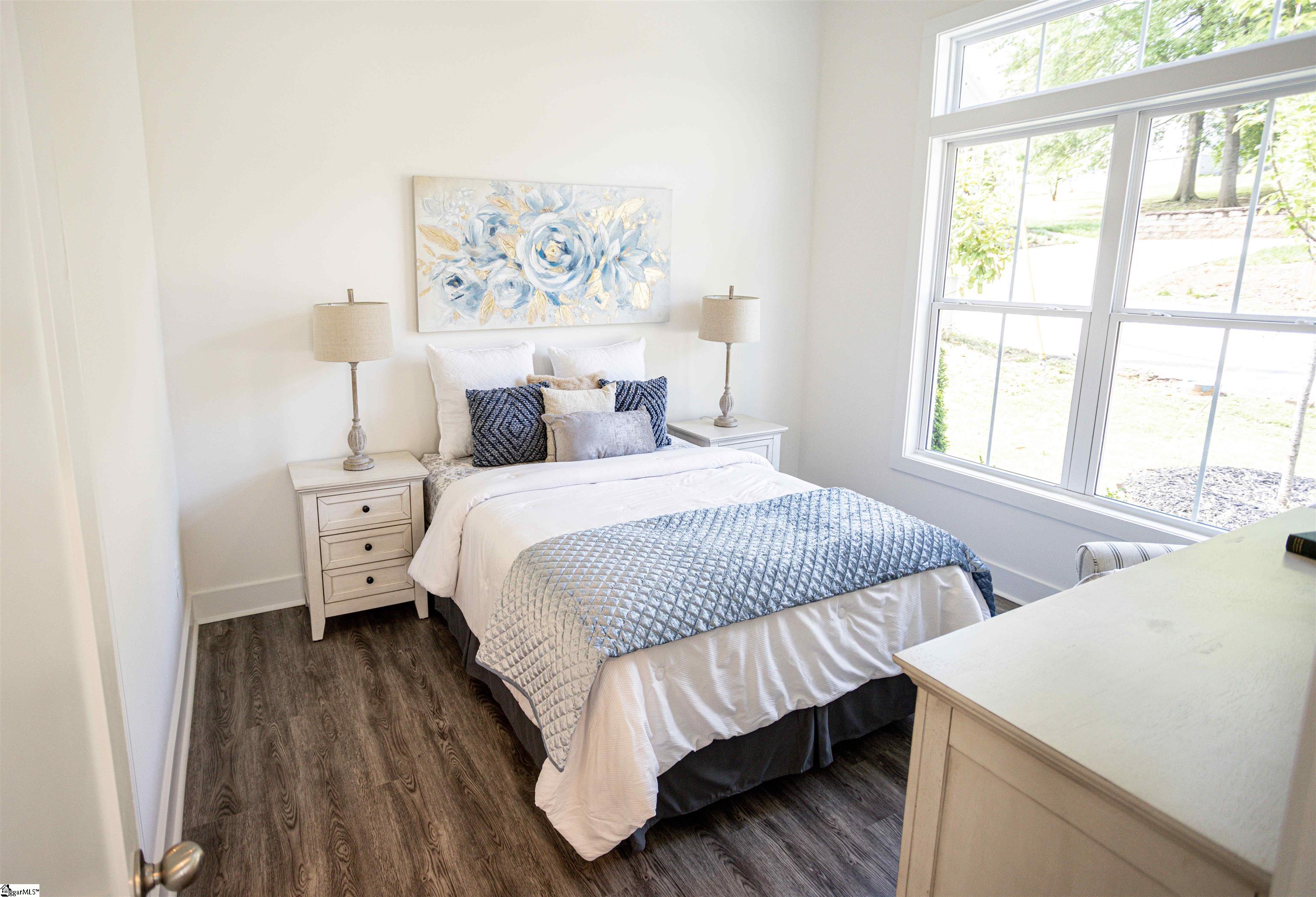 16 Clark Street Greenville, SC 29607 - Photo 12 of 34 Gallery Image 12