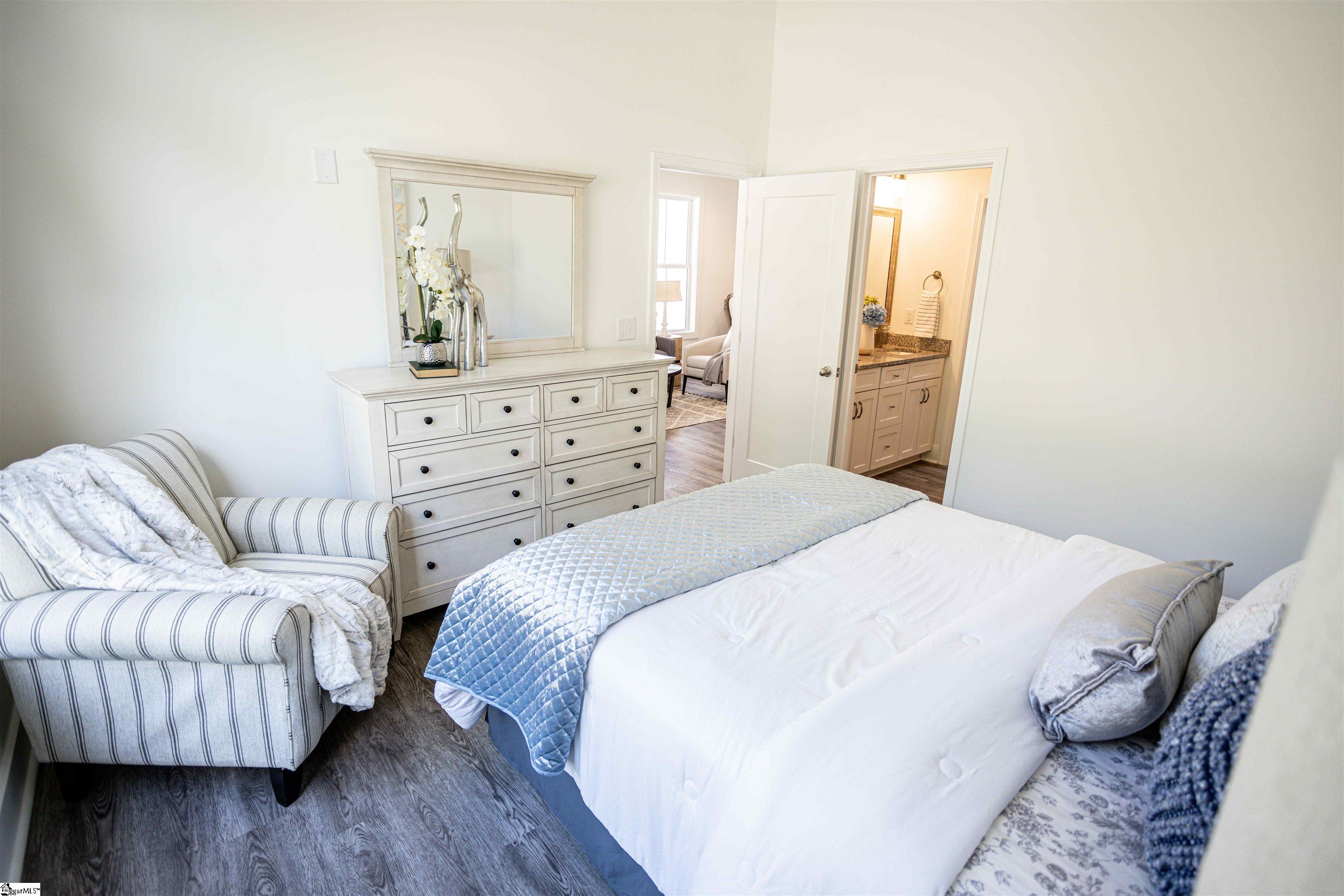 16 Clark Street Greenville, SC 29607 - Photo 14 of 34 Gallery Image 14