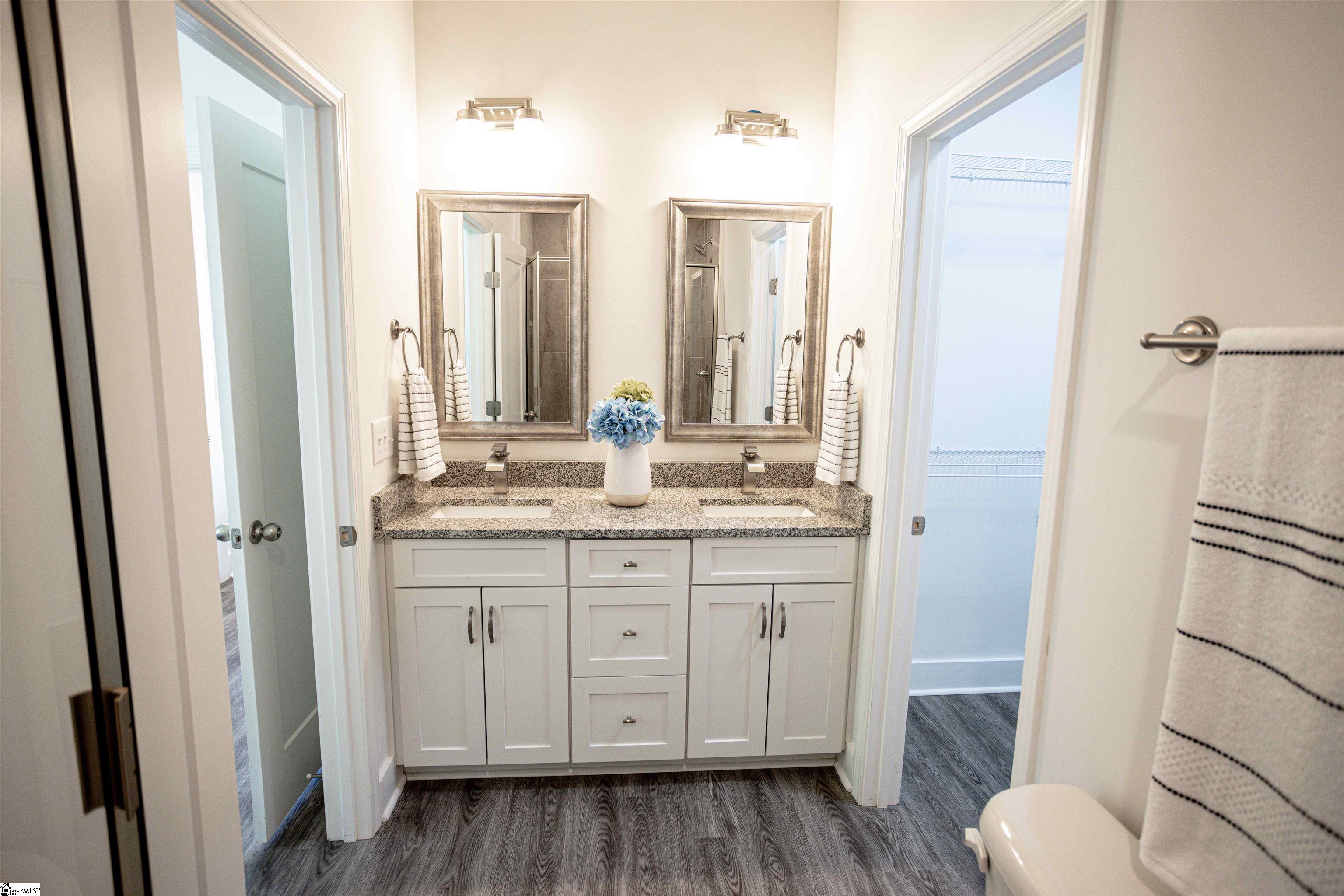 16 Clark Street Greenville, SC 29607 - Photo 17 of 34 Gallery Image 17