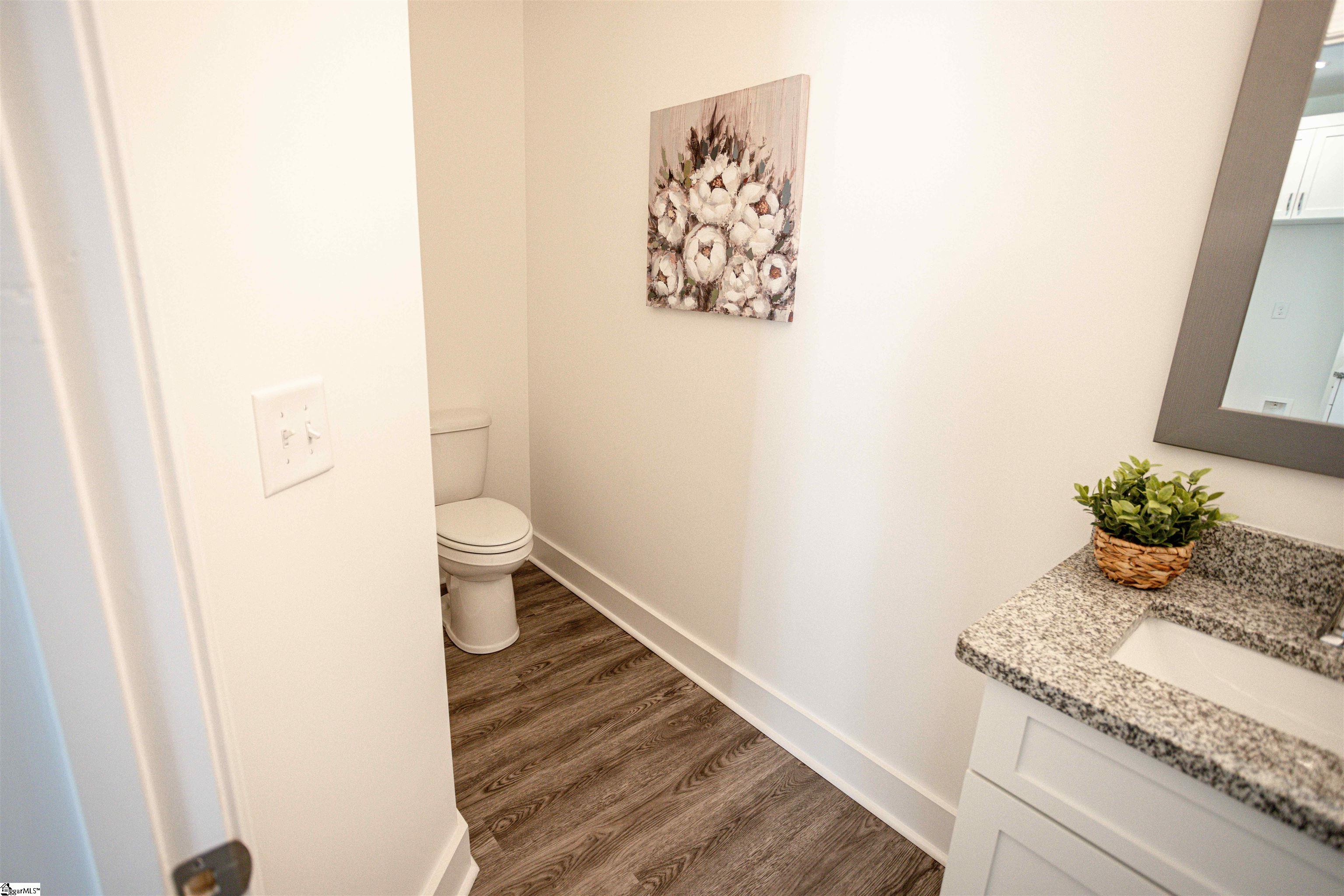 16 Clark Street Greenville, SC 29607 - Photo 22 of 34 Gallery Image 22
