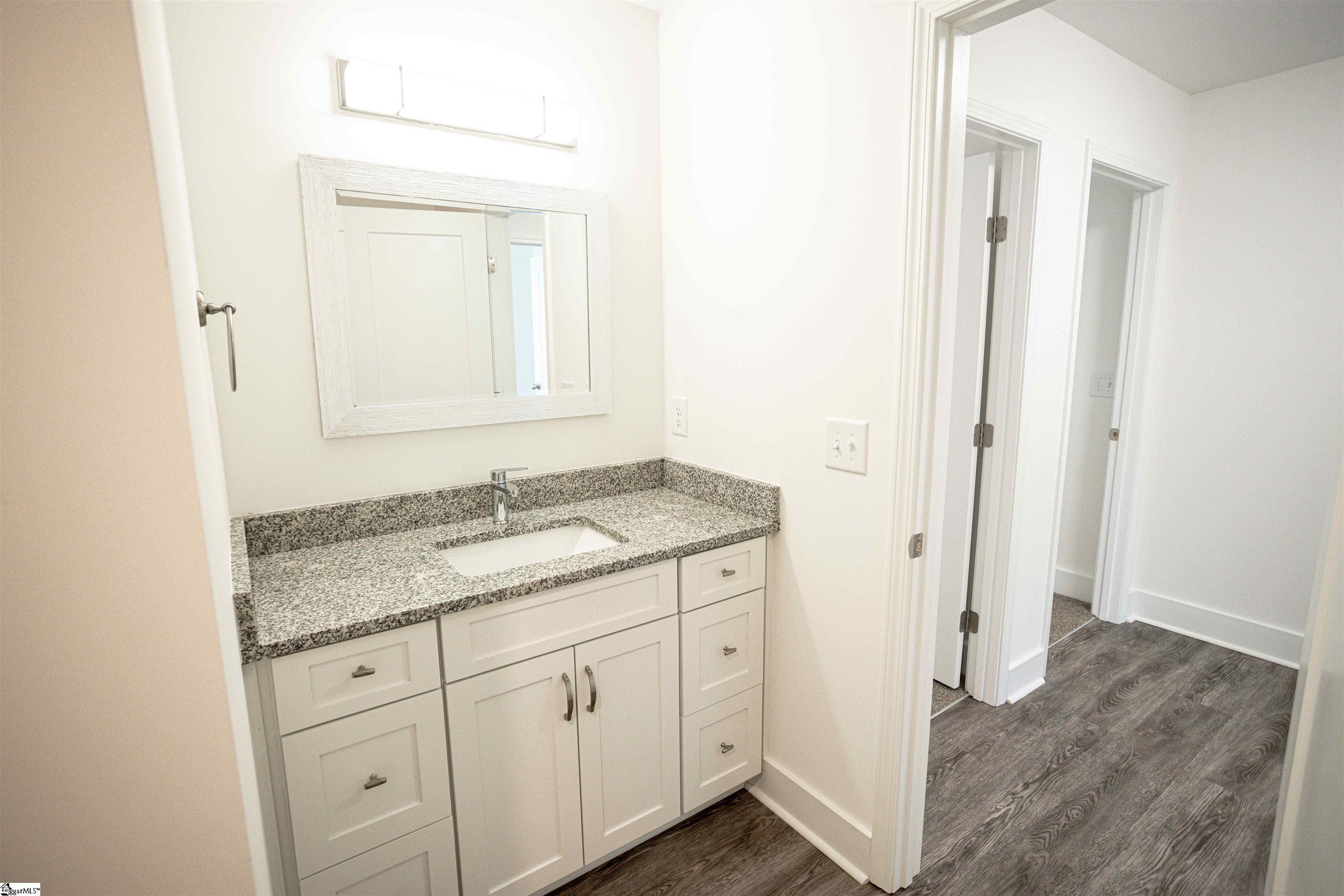 16 Clark Street Greenville, SC 29607 - Photo 31 of 34 Gallery Image 31
