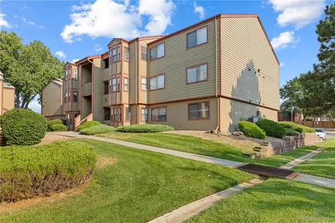 $237,498 | 8771 Dawson Street, Unit 301, Denver, CO 80229