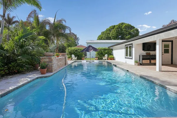 $849,000 | 836 34th Avenue, Vero Beach, FL 32960