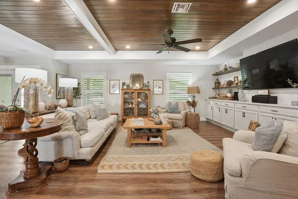 $849,000 | 836 34th Avenue, Vero Beach, FL 32960