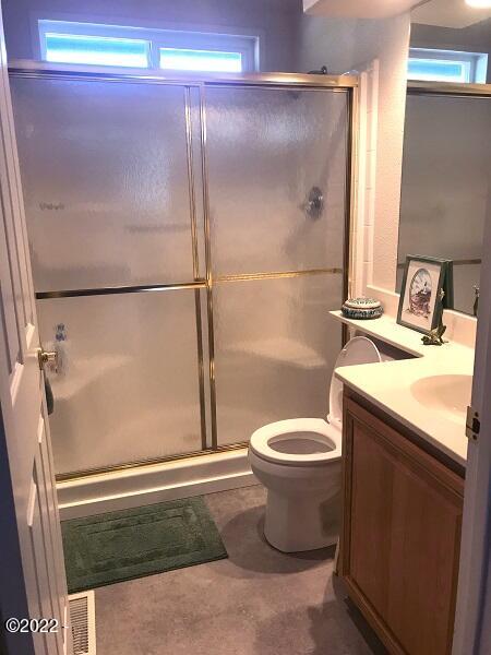 1240 Southwest Sailfish Loop Waldport, OR 97394 - Photo 9 of 29 bathroom