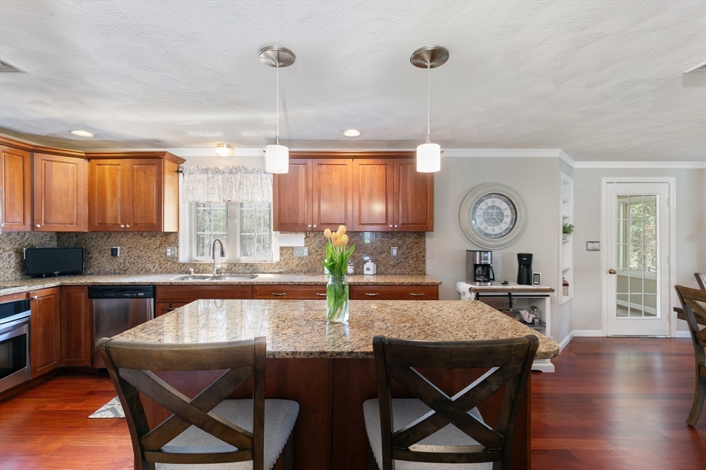 3 Bramble Hill Road Methuen, MA 01844 - Photo 9 of 42