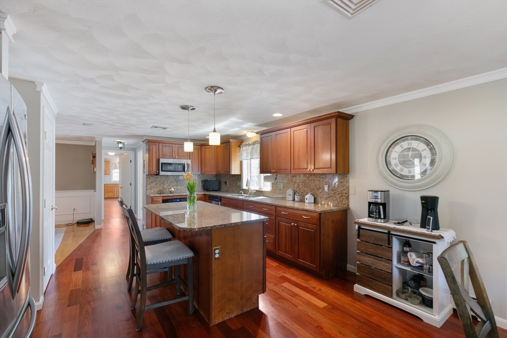 3 Bramble Hill Road Methuen, MA 01844 - Photo 10 of 42