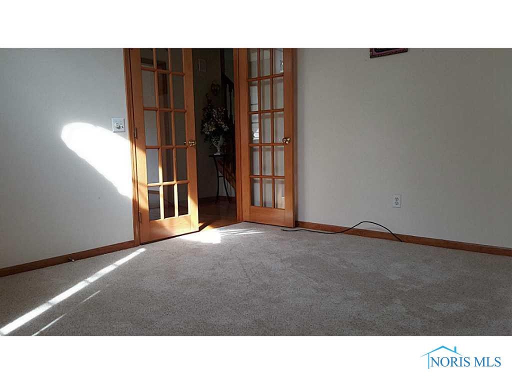 324 Ridgepoint Circle Waterville, OH 43566 - Photo 13 of 20 Gallery Image 13