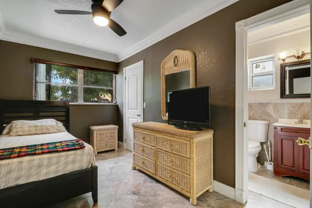 $345,000 | 162 West 24th Street, Riviera Beach, FL 33404