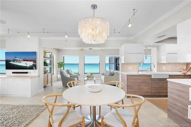 $747,000 | 1289 Northeast Ocean Boulevard, Unit 11, Stuart, FL 34996