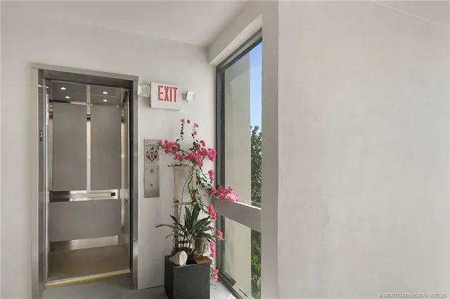 $747,000 | 1289 Northeast Ocean Boulevard, Unit 11, Stuart, FL 34996