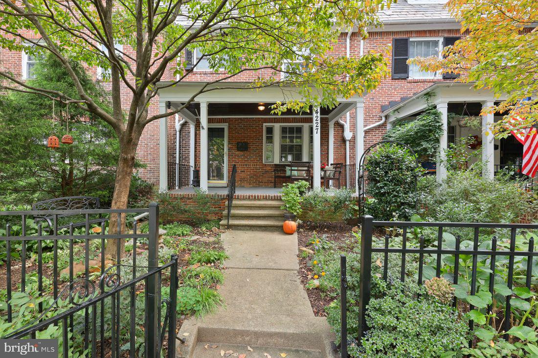 Welcome to 4227 Wickford Road!