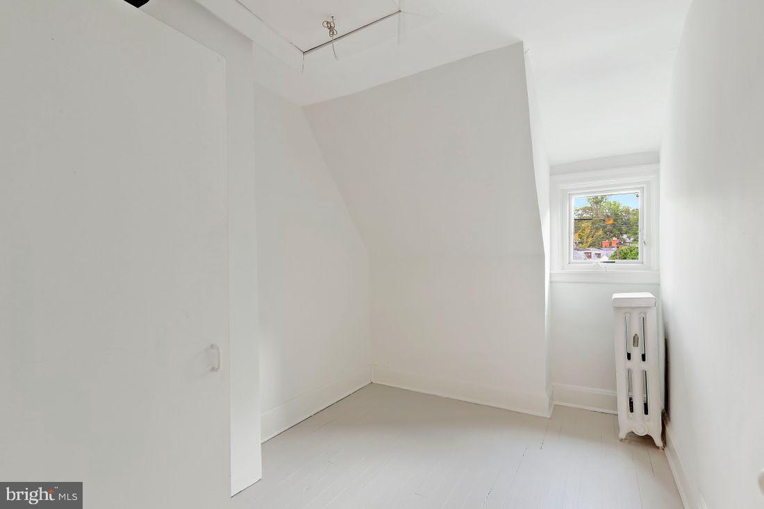 4227 Wickford Road Baltimore, MD 21210 - Photo 48 of 69 small bedroom 3rd floor