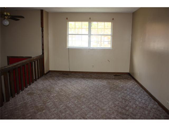 4811 Lenn Road Newburgh, IN 47630 - Photo 5 of 6 Gallery Image 5