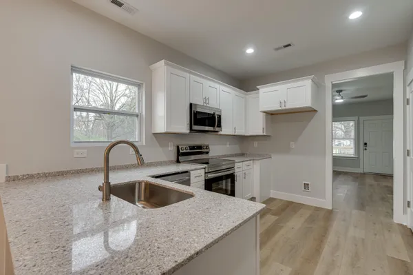 $1,800 | 5805 Talladega Drive, Chattanooga, TN 37421