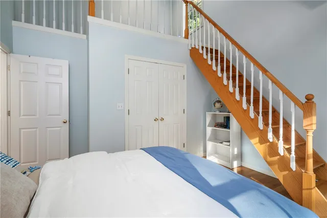 $985,000 | 15 Leonard Drive, North Smithfield, RI 02830