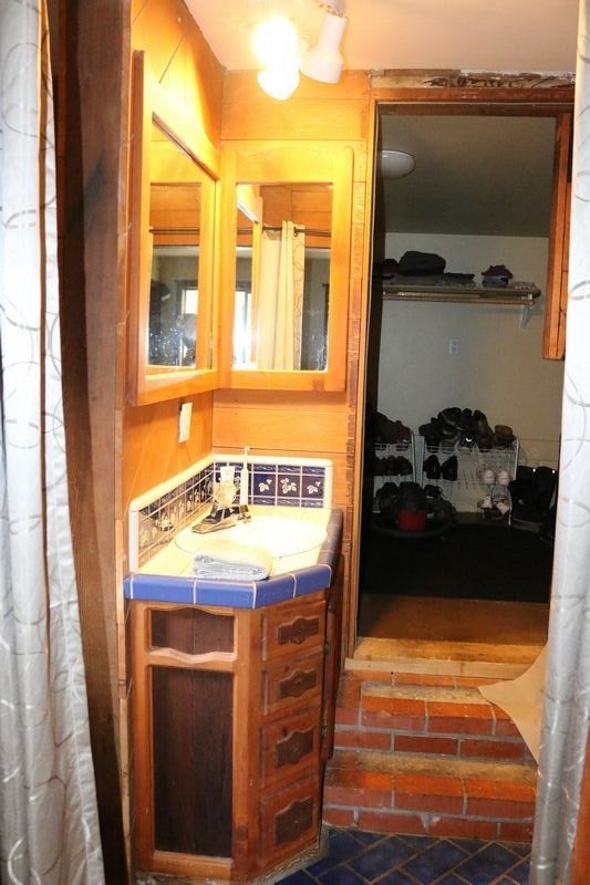 2104 South Shasta Ranch Road Mount Shasta, CA 96067 - Photo 4 of 13 Gallery Image 4