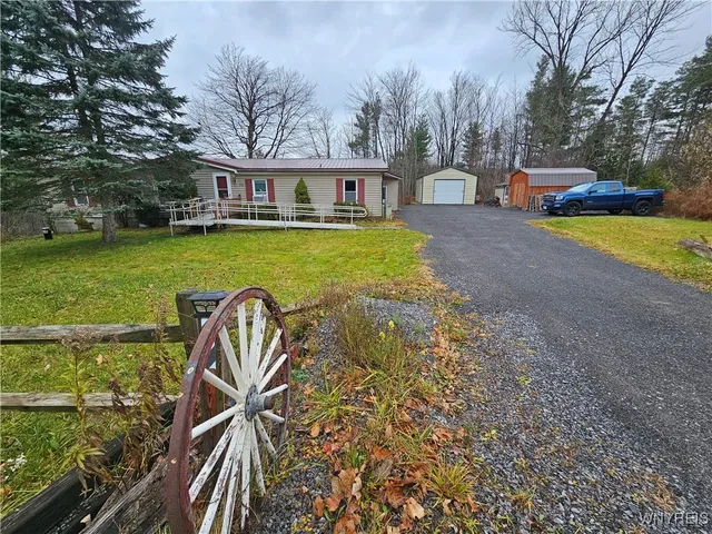 $229,000 | 253 Sinn Road, Bennington, NY 14037