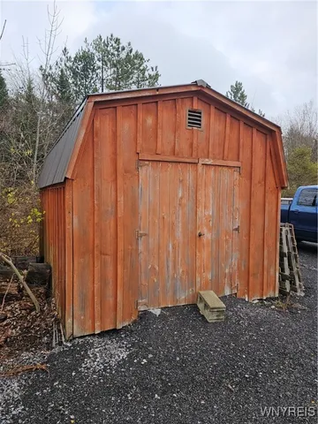 $229,000 | 253 Sinn Road, Bennington, NY 14037