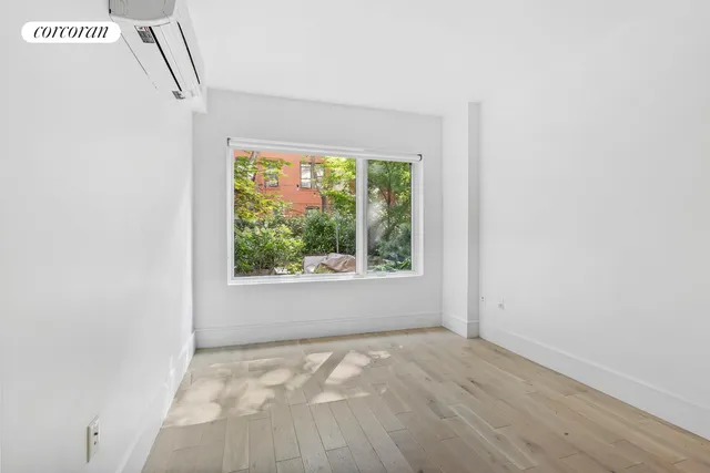 $975,000 | 15 East 19th Street, Unit BD | Prospect Park South