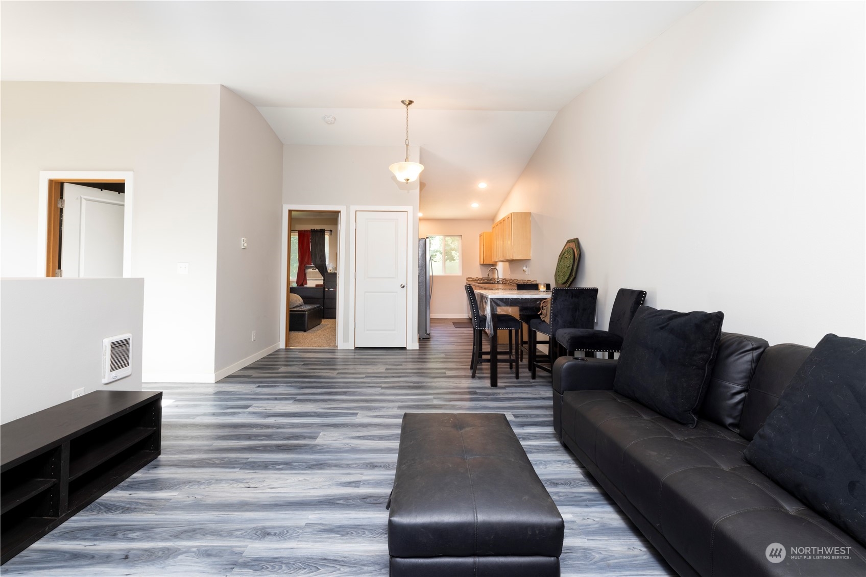 12801 Ridge Circle East Bonney Lake, WA 98391 - Photo 9 of 24