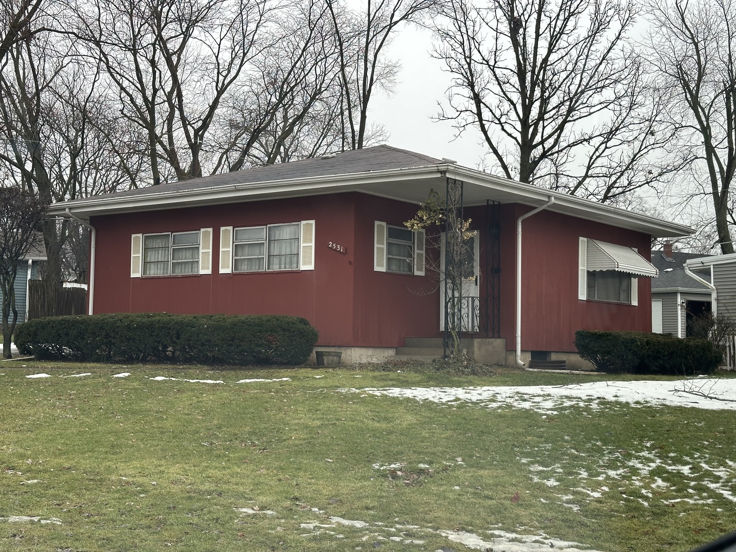 2531 Crescent Road Homewood, IL 60430 - Photo 2 of 12 Gallery Image 2
