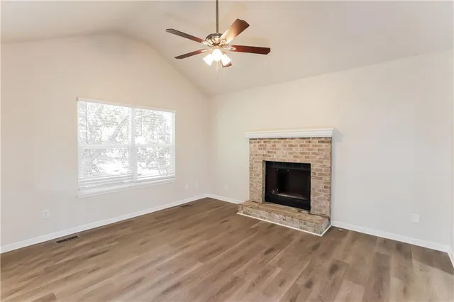 $2,345 | 11019 North Ditman Avenue, Kansas City, MO 64157