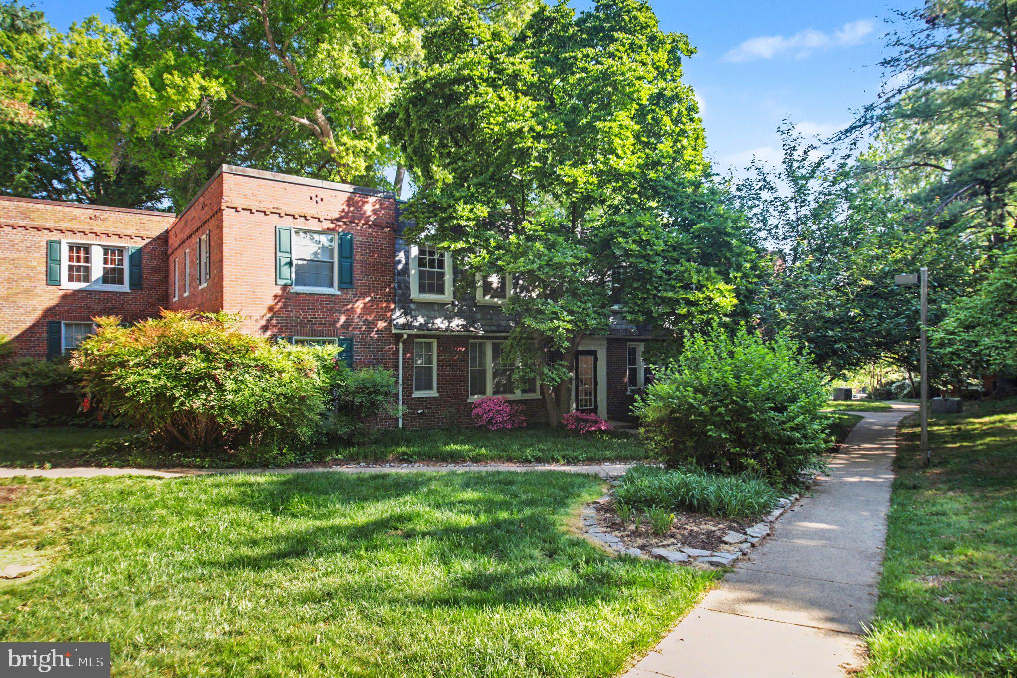 2007 Key Boulevard, Unit 589 Arlington, VA 22201 - Photo 2 of 24