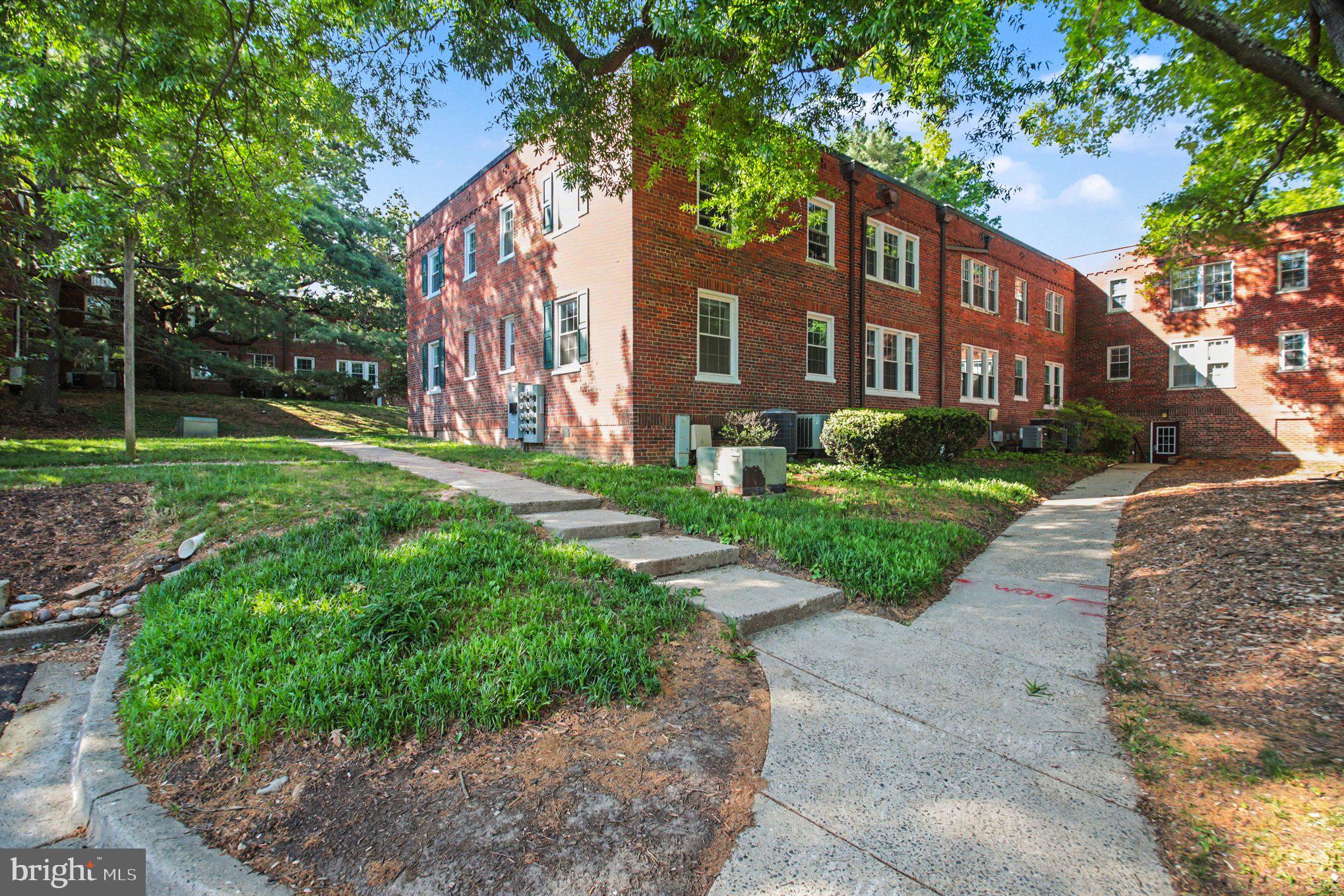 2007 Key Boulevard, Unit 589 Arlington, VA 22201 - Photo 21 of 24