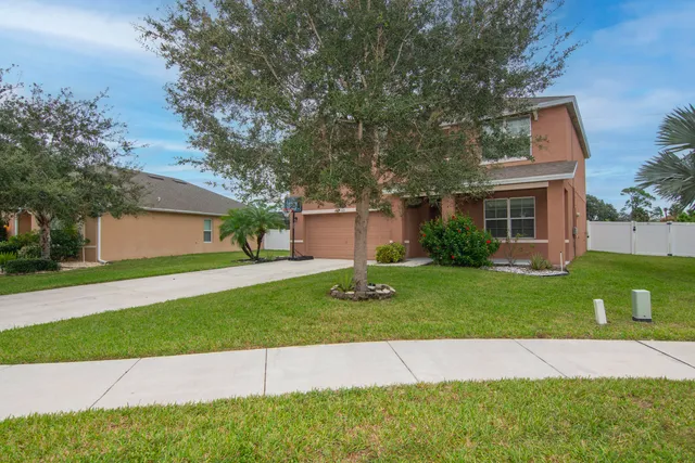 $490,000 | 1615 Lexington Square Southwest, Vero Beach, FL 32962