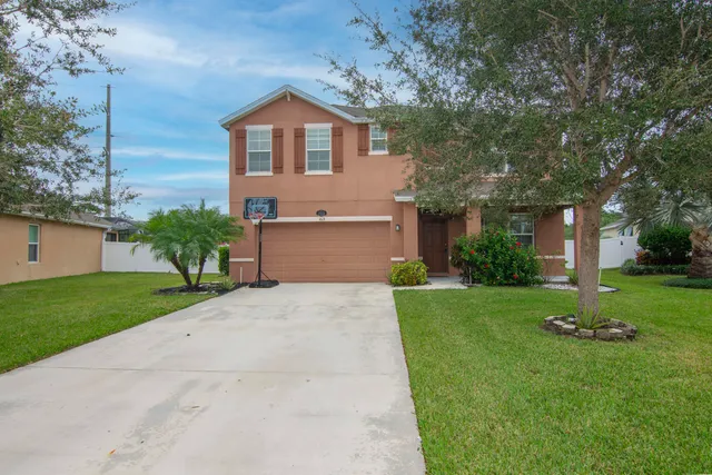 $490,000 | 1615 Lexington Square Southwest, Vero Beach, FL 32962