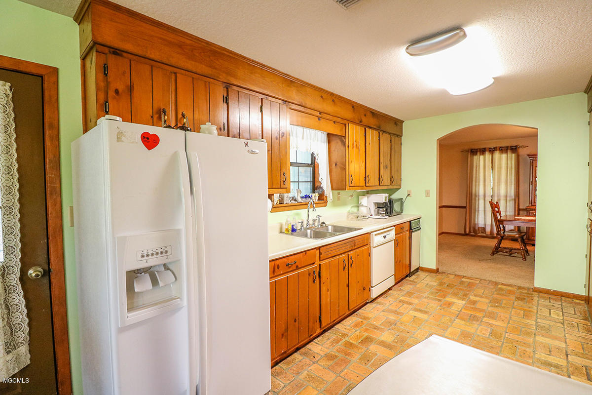 174 Bexley Road Lucedale, MS 39452 - Photo 14 of 59 14