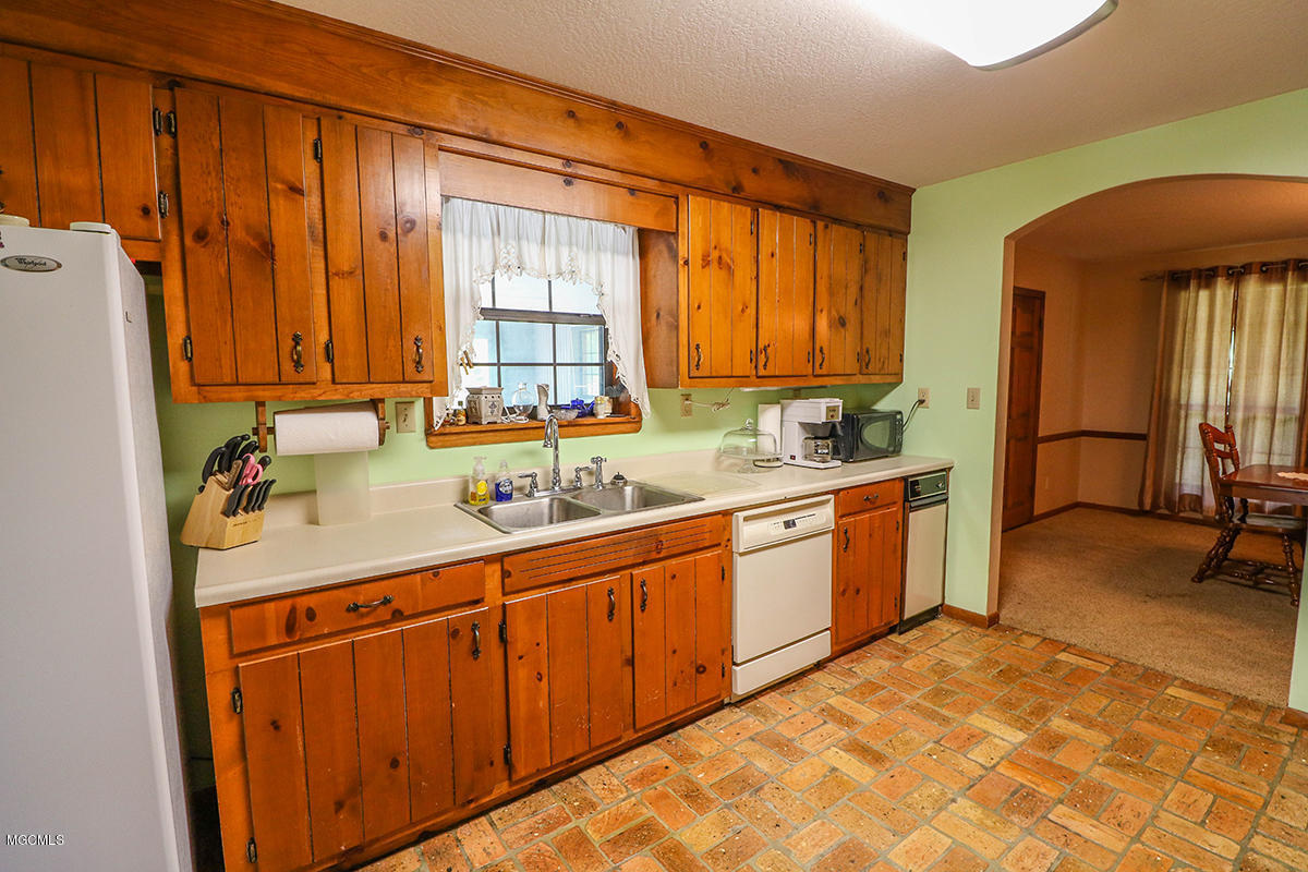 174 Bexley Road Lucedale, MS 39452 - Photo 15 of 59 15