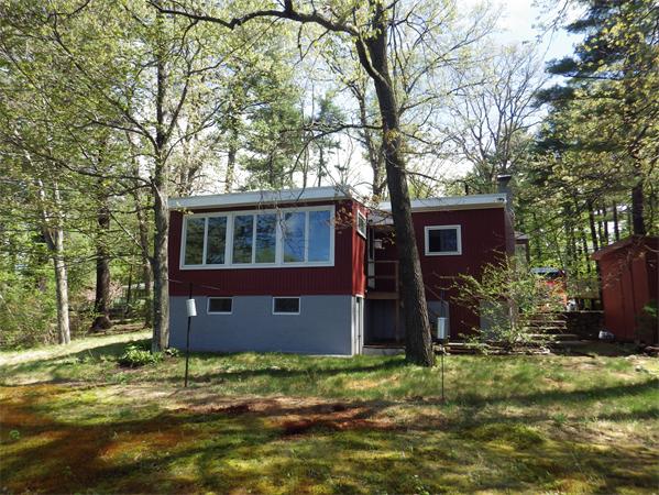 39 South Row Road Lunenburg, MA 01462 - Photo 3 of 30 a house view with a backyard space