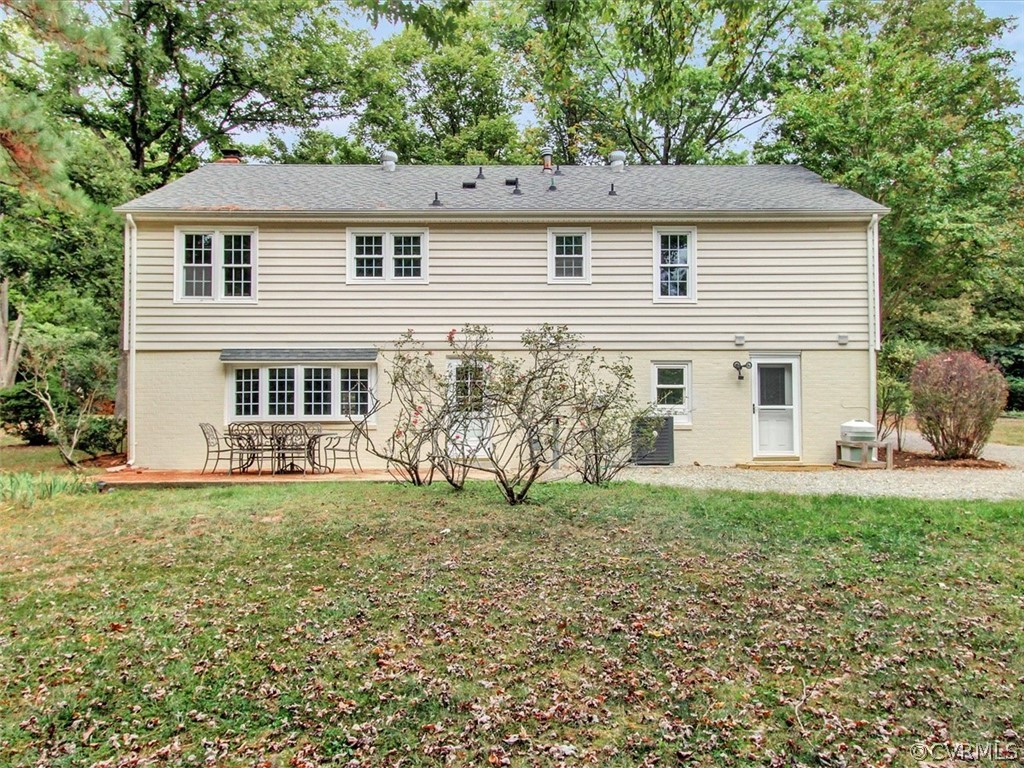 11921 Murray Hill Road Midlothian, VA 23113 - Photo 33 of 34 a view of a house with a yard