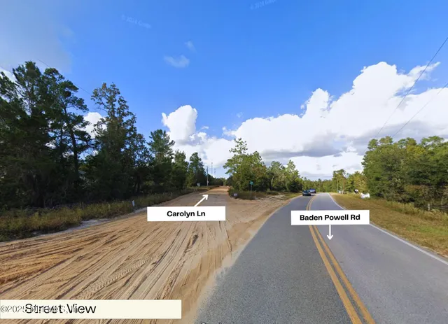 a view of a terrace with sky view