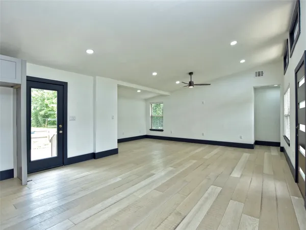 $2,700 | 11800 Tedford Street, Austin, TX 78753
