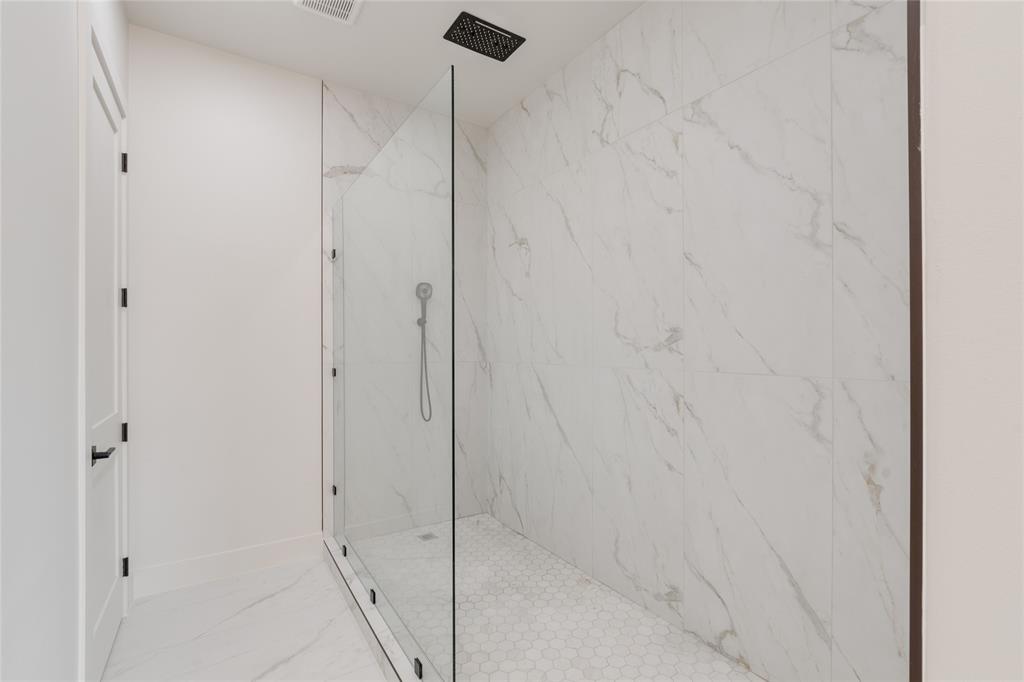 436 Whispering Way Red Oak, TX 75154 - Photo 19 of 37