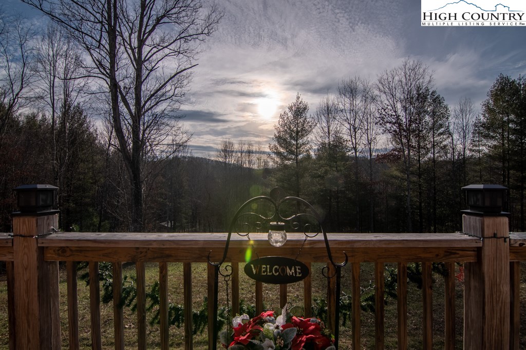 232 Bertie Circle Piney Creek, NC 28663 - Photo 3 of 50 a view of stairs and yard