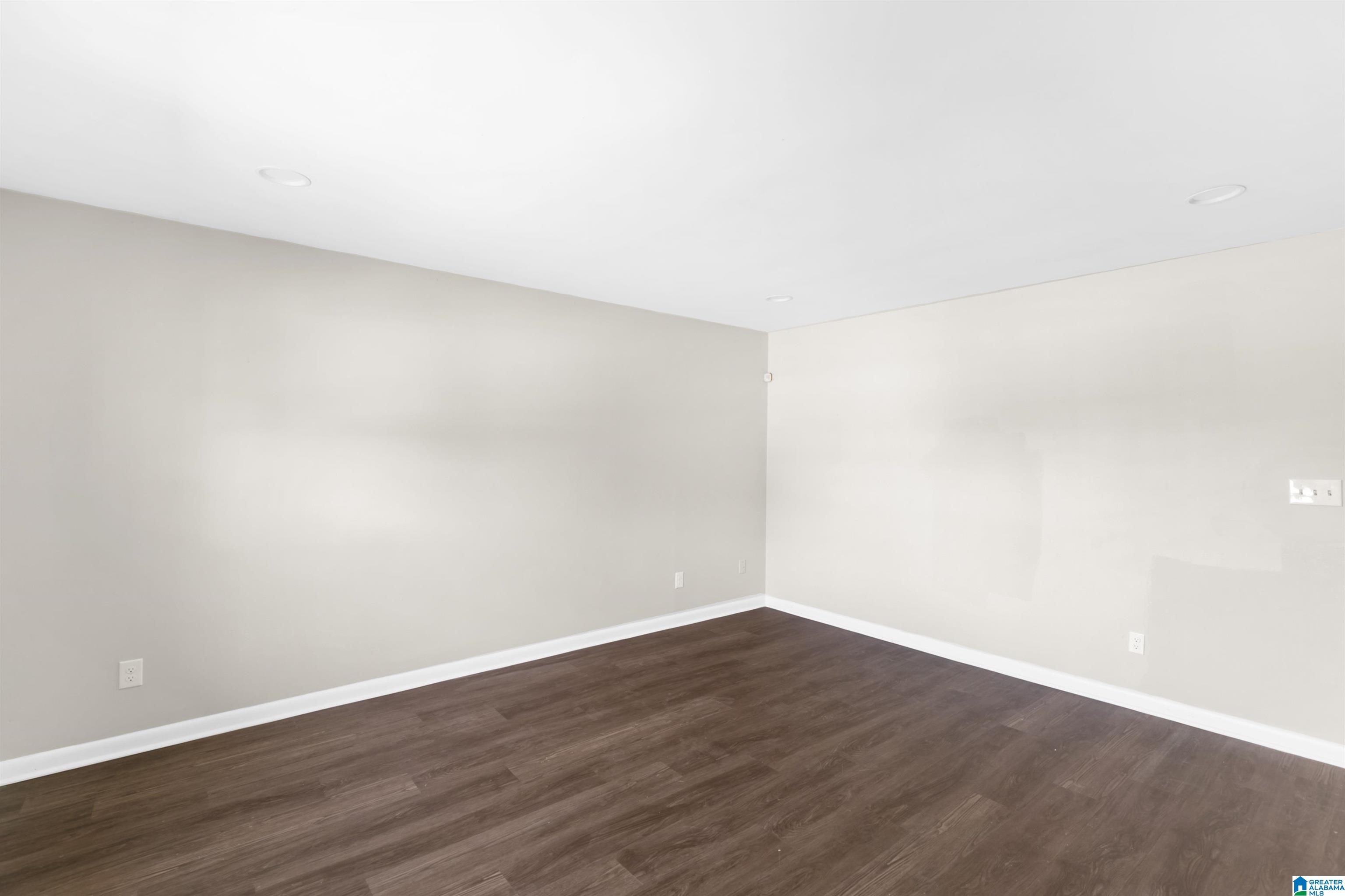 311 June Avenue Bessemer, AL 35023 - Photo 7 of 34