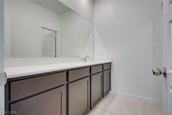 $2,400 | 2546 Venetia Pointe Street, Henderson, NV 89044